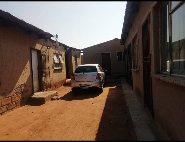 1 BEDROOM HOUSE FOR SALE IN BRAM FISCHERVILLE